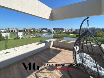 Casa en  venta, 7 ambientes - Terralagos, Canning
