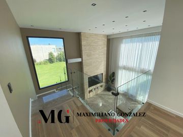 Casa en  venta, 7 ambientes - Terralagos, Canning