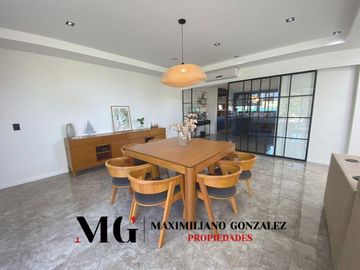 Casa en  venta, 7 ambientes - Terralagos, Canning