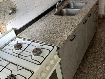 Av. Jujuy 400. Depto de 2 ambientes en venta. Balvanera