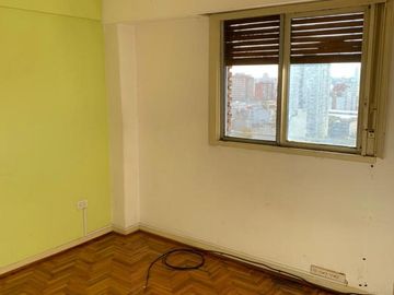 Av. Jujuy 400. Depto de 2 ambientes en venta. Balvanera