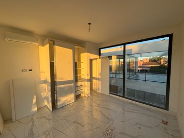 Casa de 4 dormitorios en venta en Haras Santa Maria, Escobar