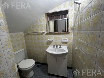 Casa de 6 ambientes con piscina y cochera en Don Bosco