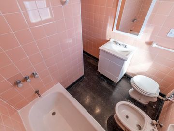 Departamento en  VENTA 4 ambientes Balvanera