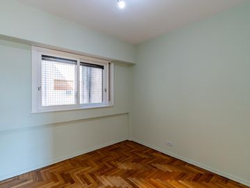 Departamento en  VENTA 4 ambientes Balvanera
