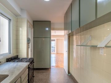 Departamento en  VENTA 4 ambientes Balvanera