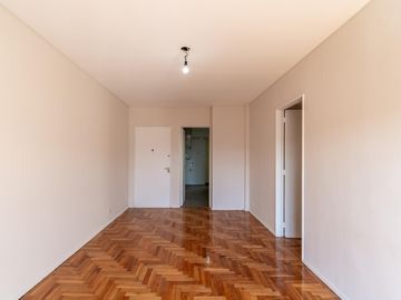 Departamento en  VENTA 4 ambientes Balvanera