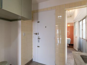 Departamento en  VENTA 4 ambientes Balvanera