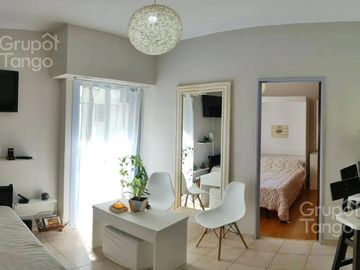 Departamento en venta Villa Ortuzar - Colegiales, 2 ambientes, terraza