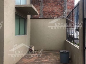 BAJA DE PRECIO!! VENTA DE CASA EN COLONIA REFORMA A UNOS PASOS DE LIBRAMIENTO