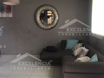 BAJA DE PRECIO!! VENTA DE CASA EN COLONIA REFORMA A UNOS PASOS DE LIBRAMIENTO