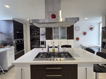 Se vende casa en Fuentes de Tepepan, Tlalpan.