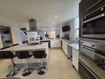 Se vende casa en Fuentes de Tepepan, Tlalpan.