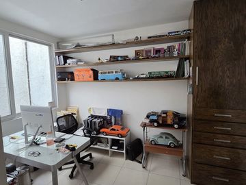 Se vende casa en Fuentes de Tepepan, Tlalpan.