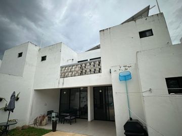 Casa en venta en Conkal Mérida Yucatán entrega inmediata de 3 recámaras