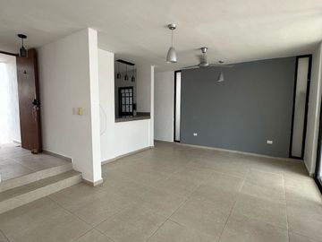 Casa en venta en Conkal Mérida Yucatán entrega inmediata de 3 recámaras