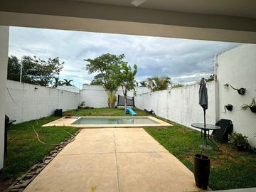 Casa en venta en Conkal Mérida Yucatán entrega inmediata de 3 recámaras
