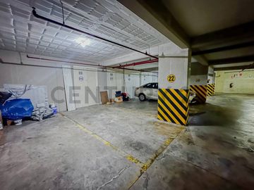 OCASIÓN PENTHOUSE -VISTA EXTERNA CON 2 COCHERAS Y DEPOSITO LIMITE CON SAN ISIDRO