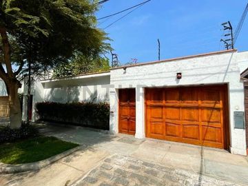 ¡VIVE EL LUJO EN LA AURORA, MIRAFLORES!