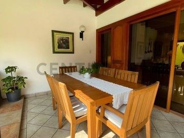 ¡VIVE EL LUJO EN LA AURORA, MIRAFLORES!