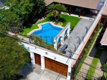 ¡VIVE EL LUJO EN LA AURORA, MIRAFLORES!