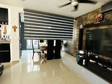 CASA EN VENTA EN CIUDAD DEL CARMEN EN FRACCIONAMIENTO RAICES