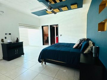 CASA EN VENTA EN CIUDAD DEL CARMEN EN FRACCIONAMIENTO RAICES