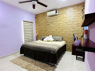 CASA EN VENTA EN CIUDAD DEL CARMEN EN FRACCIONAMIENTO RAICES