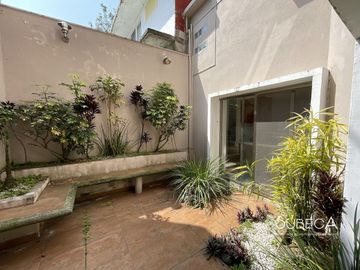 Casa en Venta Fraccionamiento Privado, Con Departamento incluido