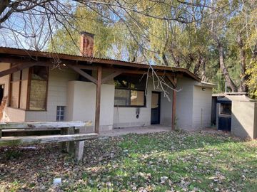 ROLDÁN -RAIGALES BARRIO CERRADO- ViVIENDA  SOBRE 6000 m2  - PISCINA