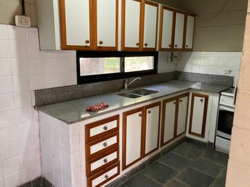 ROLDÁN -RAIGALES BARRIO CERRADO- ViVIENDA  SOBRE 6000 m2  - PISCINA
