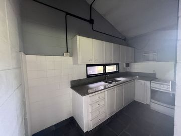 ROLDÁN -RAIGALES BARRIO CERRADO- ViVIENDA  SOBRE 6000 m2  - PISCINA