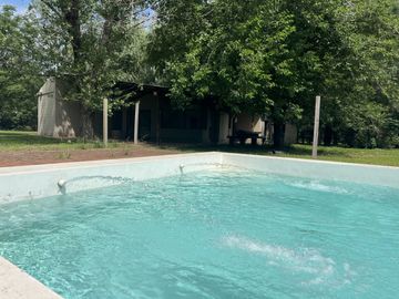 ROLDÁN -RAIGALES BARRIO CERRADO- ViVIENDA  SOBRE 6000 m2  - PISCINA