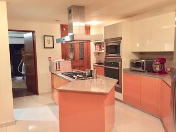 Casa en Venta cerca de Interlomas, $18,000,000