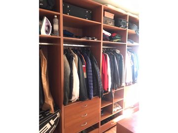 VENTA DUPLEX DE PASILLO 2 DORMITORIOS MAS ESCRITORIO