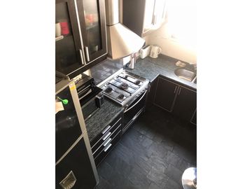 VENTA DUPLEX DE PASILLO 2 DORMITORIOS MAS ESCRITORIO