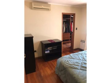 VENTA DUPLEX DE PASILLO 2 DORMITORIOS MAS ESCRITORIO