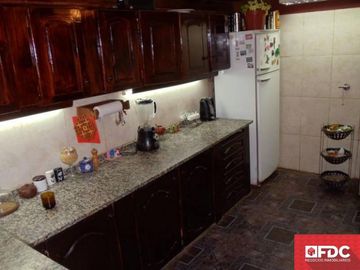 VENTA CASA 3 DORMITORIOS COUNTRY PROFESIONAL FUNES