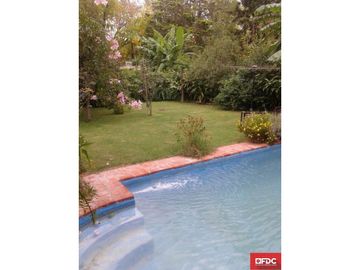 VENTA CASA 3 DORMITORIOS COUNTRY PROFESIONAL FUNES