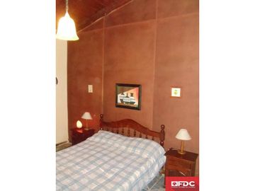 VENTA CASA 3 DORMITORIOS COUNTRY PROFESIONAL FUNES