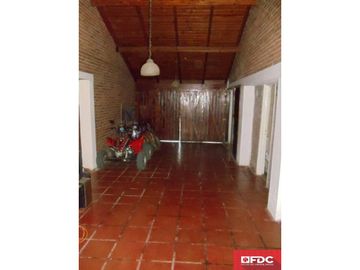 VENTA CASA 3 DORMITORIOS COUNTRY PROFESIONAL FUNES