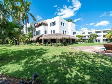 Casa en Venta en Condominio Zona Hotelera Cancún