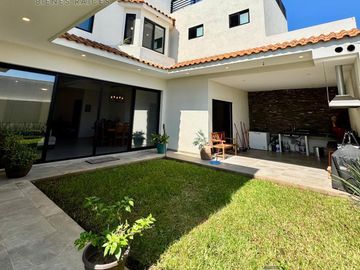 Casa en Venta en Fracc. Lomas Diamante, Alvarado Veracruz.