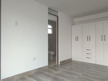 Alquilo Departamento 95 m2 Cercado, Límite Pueblo Libre