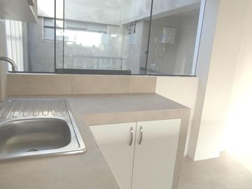 Alquilo Departamento 95 m2 Cercado, Límite Pueblo Libre