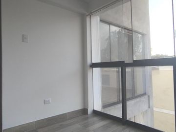 Alquilo Departamento 95 m2 Cercado, Límite Pueblo Libre