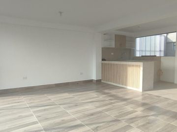 Alquilo Departamento 95 m2 Cercado, Límite Pueblo Libre