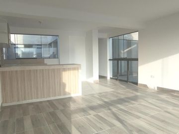 Alquilo Departamento 95 m2 Cercado, Límite Pueblo Libre
