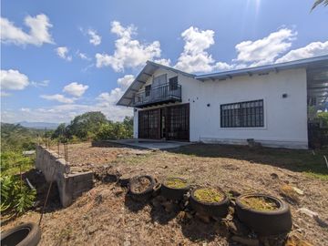 Se Vende Finca 27000m2 en Santa Rita La Chorrera (DR)