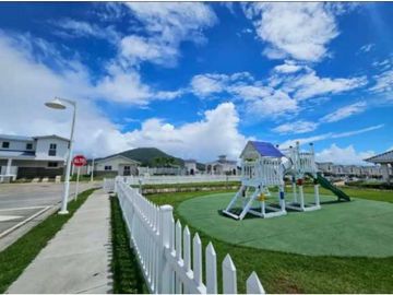 VENDO CASA EN ARRAIJAN PLAYA DORADA PH LAS OLAS3R